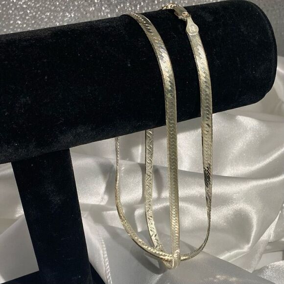 AGA# Striking 28” Sterling 925 Silver Herringbone Necklace - Picture 8 of 12